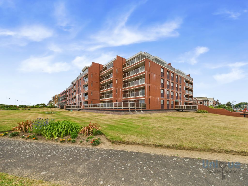 2 bed flat for saleMajestic, St. Annes Road West, Lytham St. Annes FY8