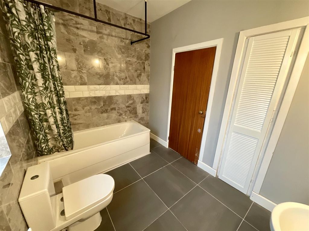 Additional image 5 of 3 bed terraced house for saleRopewalk Road, Llanelli SA15
