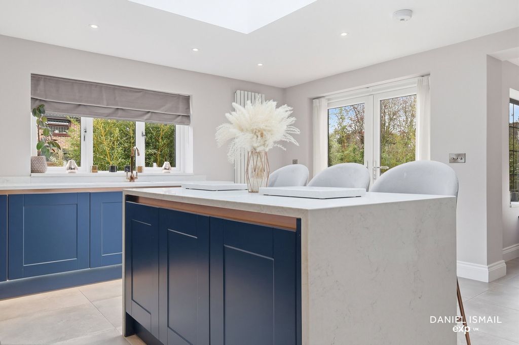 Additional image 15 of 4 bed detached house for saleThe Lindens, Langdon Hills, Basildon SS16