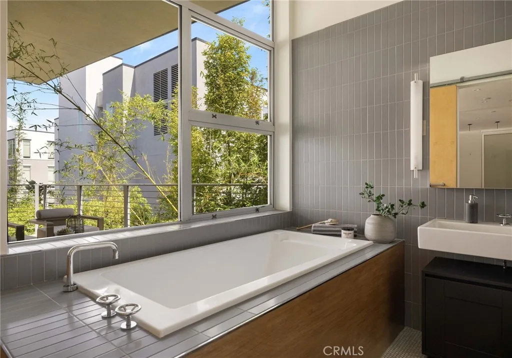 Additional image 18 of 4080 Glencoe Ave Unit 311, Marina Del Rey, CA 90292