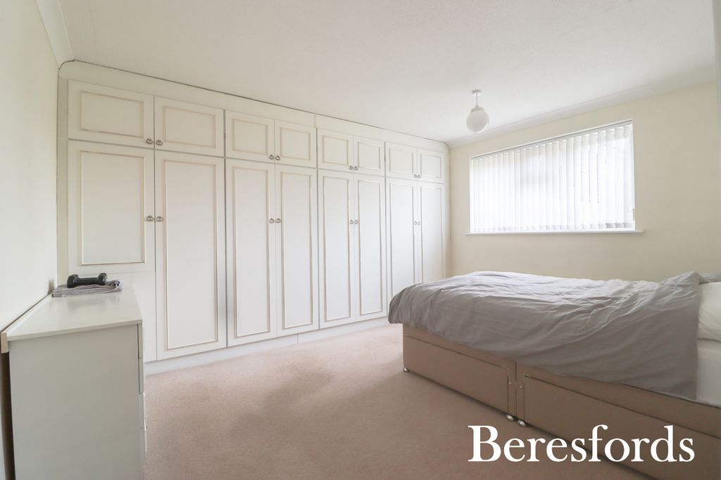 Additional image 5 of 2 bed flat for saleHall Lane, Upminster RM14
