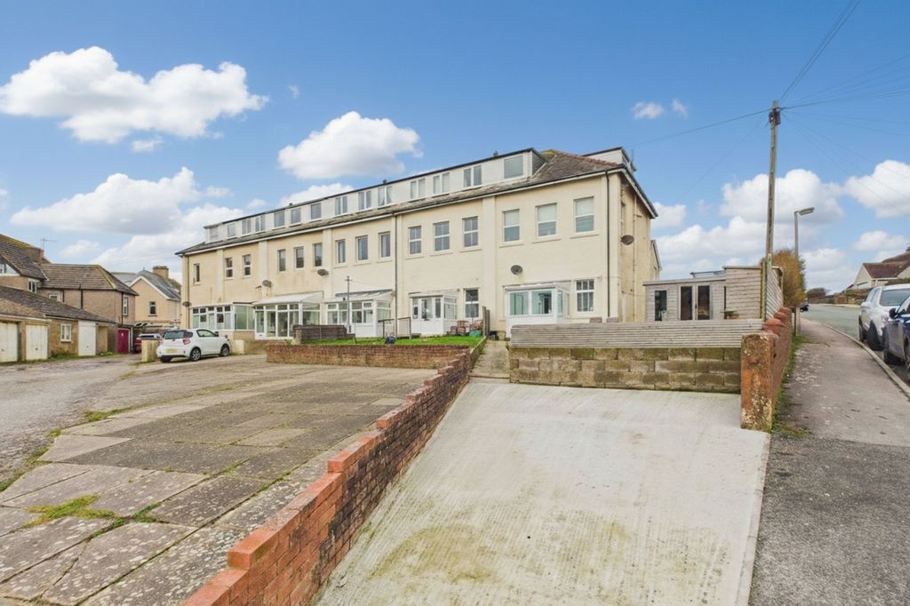 2 bed flat for saleThe Banks, Seascale CA20