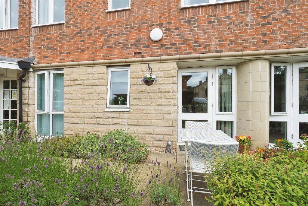 Additional image 9 of 1 bed flat for saleKedleston Close, Belper DE56