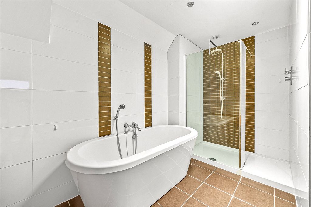 Additional image 25 of 5 bed detached house for saleQuinta Drive, Barnet EN5