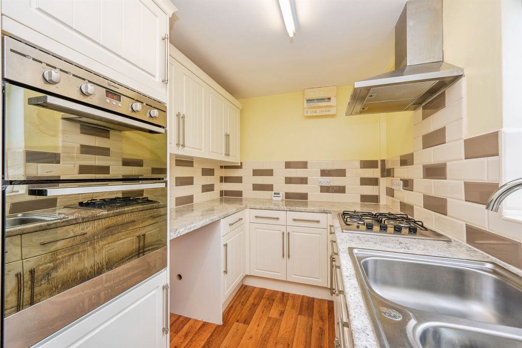 Additional image 9 of 3 bed terraced house for salePark Avenue, Ashbourne DE6