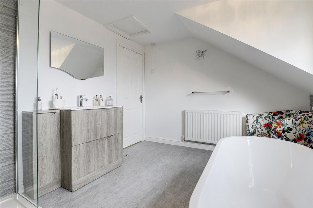 Additional image 26 of 4 bed detached bungalow for saleGrimesgate, Diseworth DE74