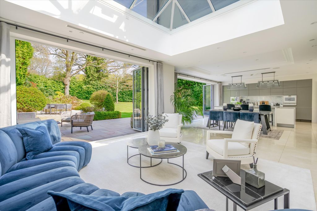 Additional image 4 of 6 bed detached house for saleGorse Hill Road, Wentworth, Virginia Water, Surrey GU25