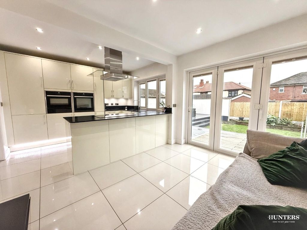 Additional image 12 of 4 bed detached house for saleManor Road, Soothill, Batley WF17