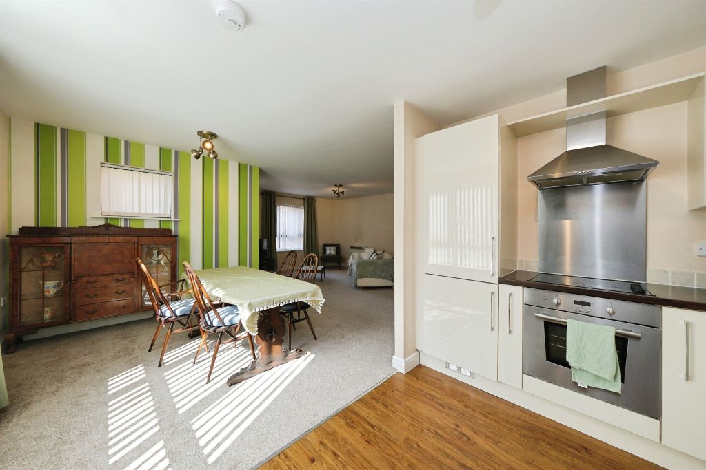 Additional image 8 of 2 bed flat for saleLeighton Way, Belper DE56