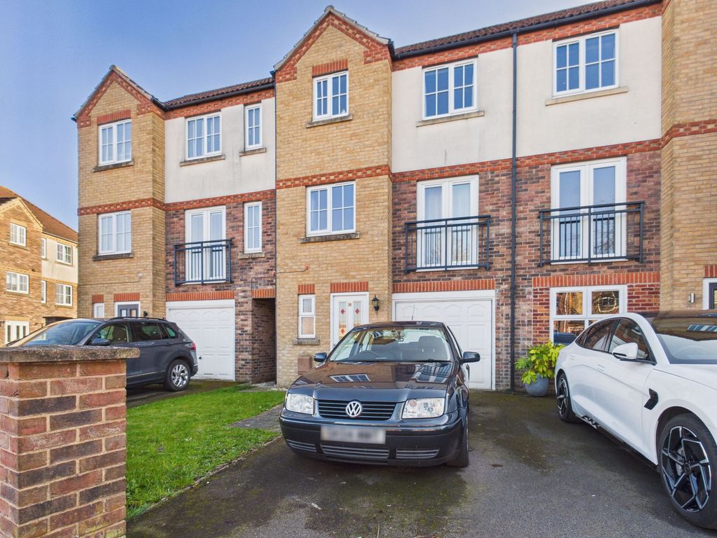3 bed terraced house for saleSt. Chads Way, Barton-Upon-Humber DN18