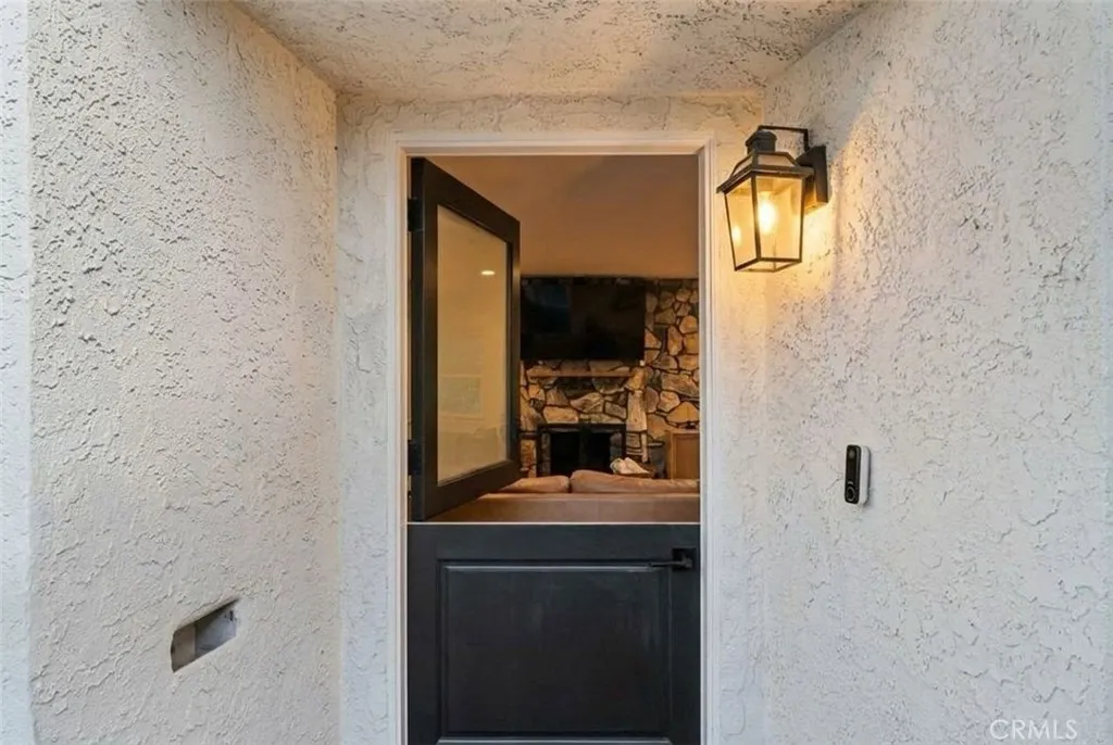 Additional image 2 of 5824 Compass Drive, Los Angeles, CA 90045
