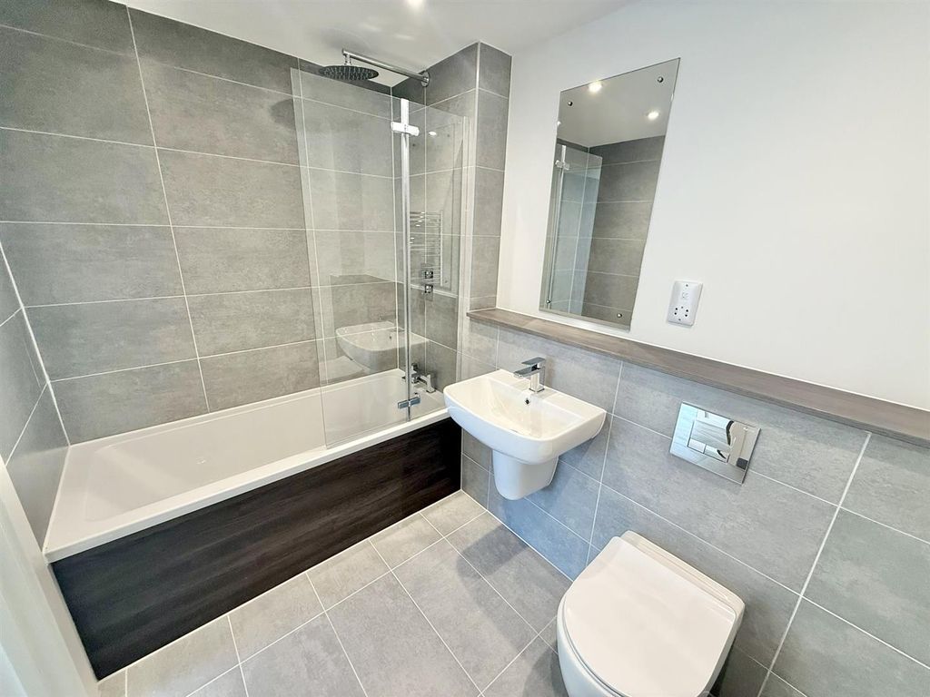 Additional image 6 of 2 bed flat for saleThe Downs Quarter, Altrincham WA14