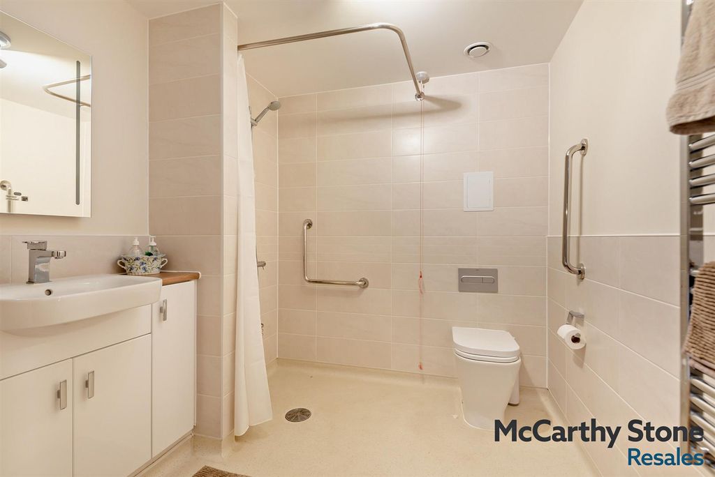 Additional image 9 of 1 bed flat for saleWayfarer Place, The Dean, Alresford SO24