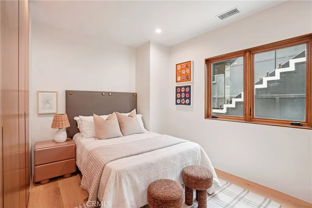 Additional image 109 of 647 Navy Street, Santa Monica, CA 90405