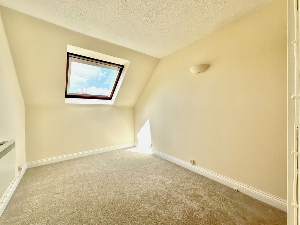 Additional image 3 of 2 bed flat for saleBritannia Road, Banbury OX16