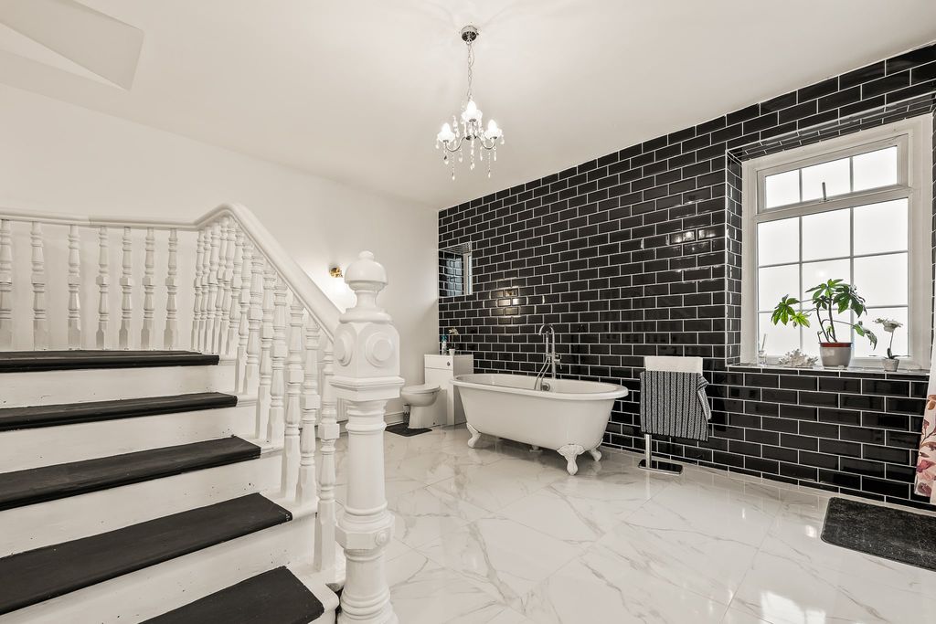 Additional image 35 of 6 bed detached house for saleDoncaster Road, Barnsley S70