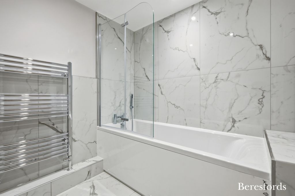 Additional image 15 of 5 bed semi-detached house for saleChapel Street, Billericay CM12