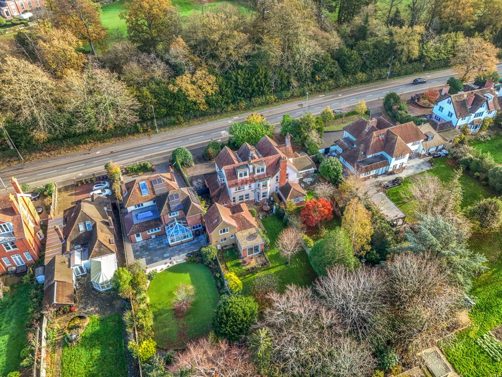Additional image 36 of 6 bed semi-detached house for saleShinfield Road, Reading, Berkshire RG2