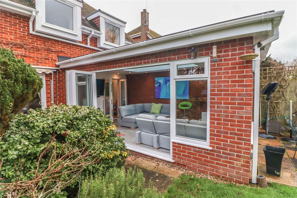 Additional image 28 of 5 bed link detached house for saleYew Tree Close, Goodworth Clatford, Andover, Hampshire SP11