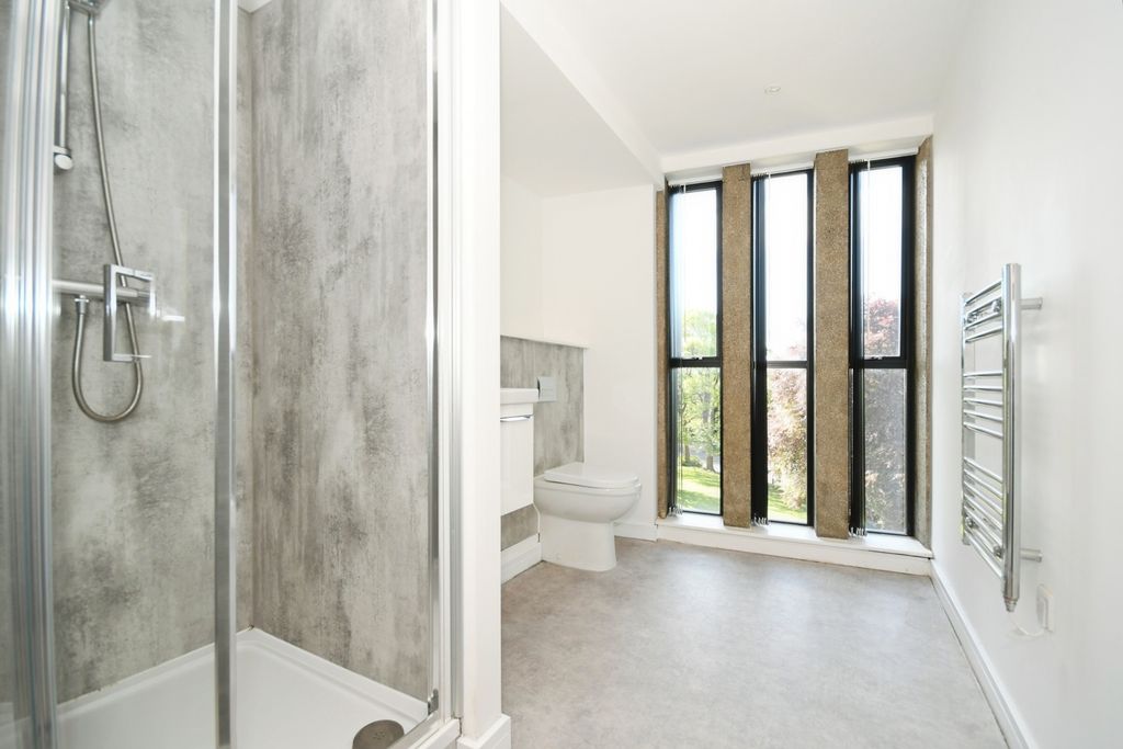 Additional image 4 of 1 bed flat for saleWest Bars, Chesterfield, Derbyshire S40
