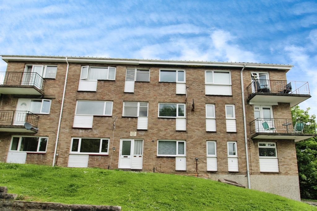 3 bed maisonette for saleSt. Fagans Rise, Cardiff CF5