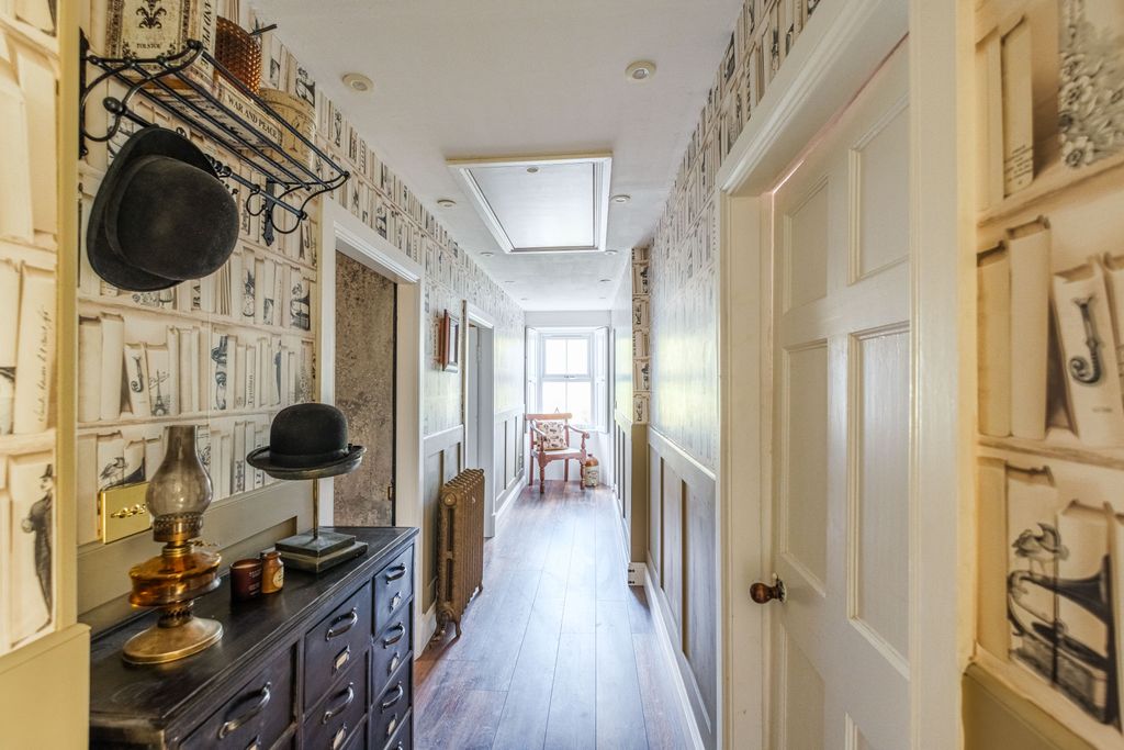 Additional image 17 of 4 bed town house for saleHowgate Road, Roberton, Biggar ML12