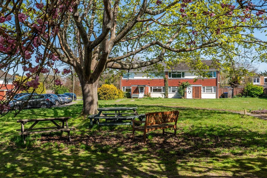 Additional image 11 of 2 bed maisonette for saleMoat Court, Ashtead KT21