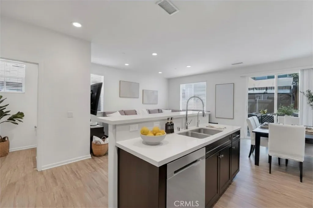 Additional image 35 of 14902 W Navarre Way, Sylmar, CA 91342