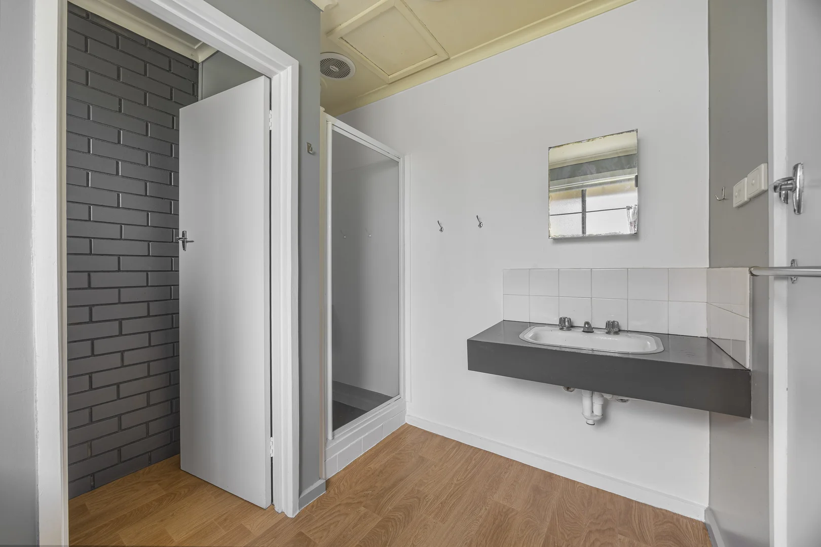 Additional image 8 of 1/8 Lawrence Street, Alfredton VIC 3350