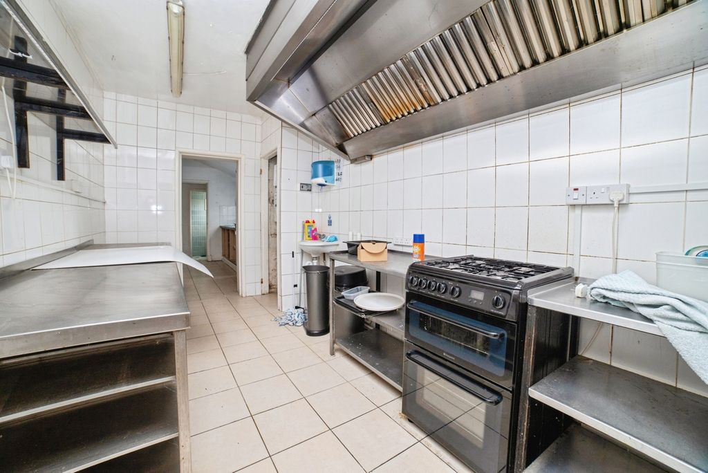 Additional image 2 of 2 bed flat for saleHigh Street, Stanton Hill, Sutton-In-Ashfield, Nottinghamshire NG17