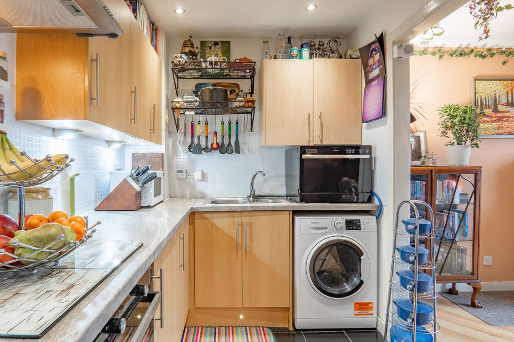 Additional image 8 of 2 bed flat for saleHarbour Street, Nairn IV12