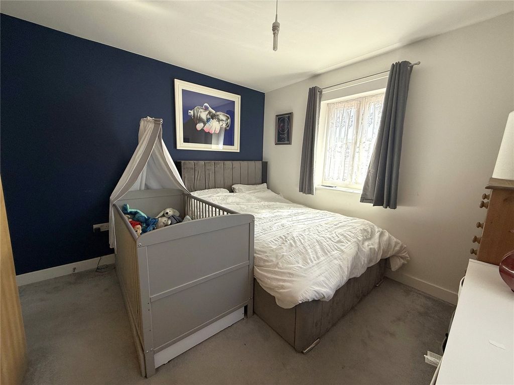 Additional image 4 of 2 bed flat for saleWaterers Way, Bagshot, Surrey GU19