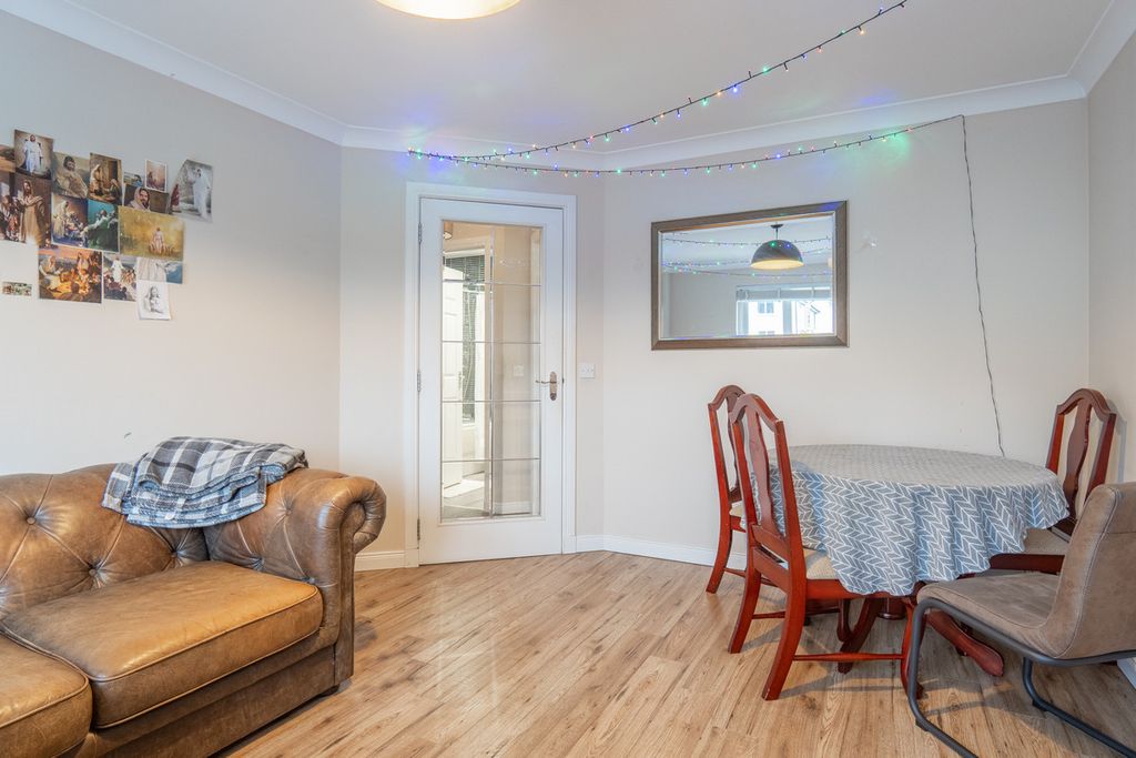 Additional image 5 of 2 bed flat for saleHolm Farm Road, Inverness IV2