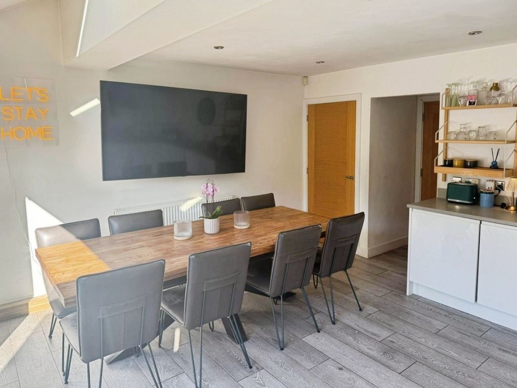 Additional image 6 of 5 bed town house for saleOakwell Croft, Batley WF17