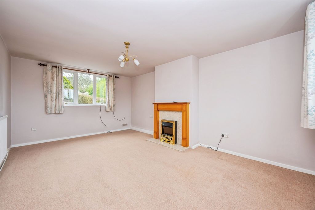 Additional image 6 of 3 bed terraced house for salePark Avenue, Ashbourne DE6