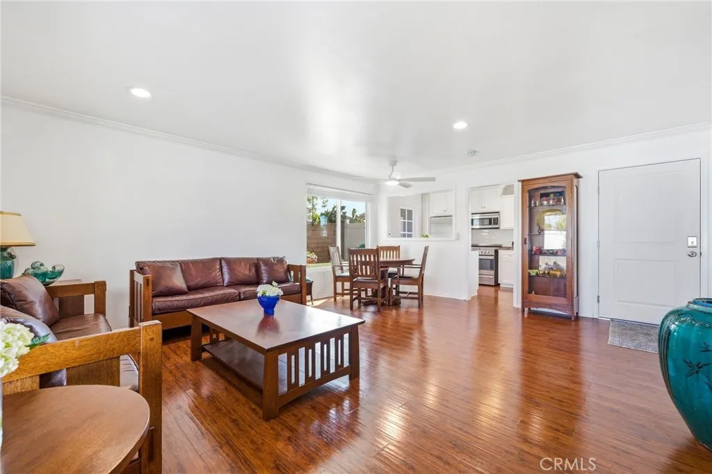 Additional image 39 of 956 W Wilson St, Costa Mesa, CA 92627