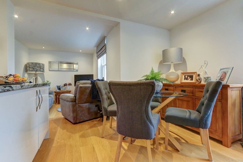 2 bed flat for saleLawson Villas, John Dobson Drive, Longhirst NE61 photo 4