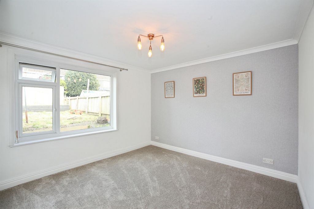 Additional image 7 of 2 bed detached bungalow for saleHeol Clyd, Caerphilly CF83