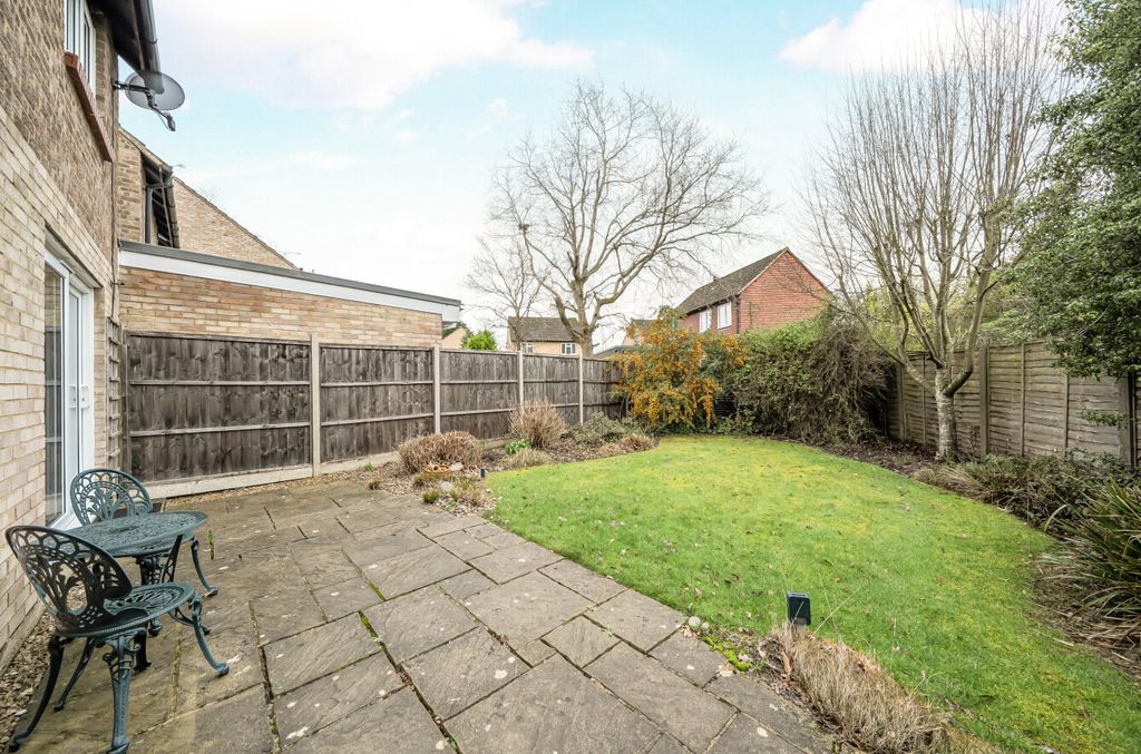 Additional image 15 of 3 bed link detached house for saleWoking, Surrey GU21