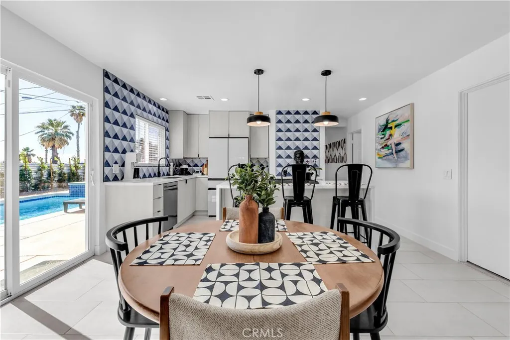 Additional image 90 of 485 W Tramview Rd, Palm Springs, CA 92262