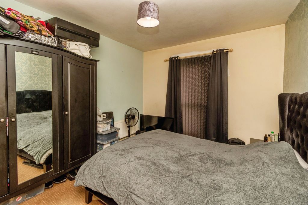Additional image 5 of 2 bed flat for saleLowbridge Walk, Bilston WV14