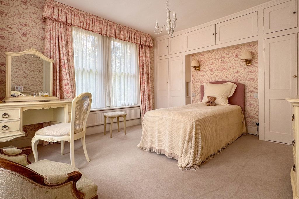 Additional image 11 of 3 bed end terrace house for saleEdward Terrace, Alresford SO24