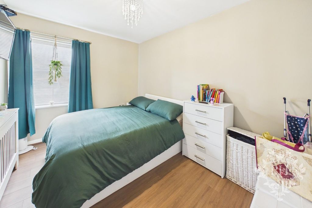 Additional image 10 of 2 bed flat for saleThe Potteries, Middlesbrough TS5