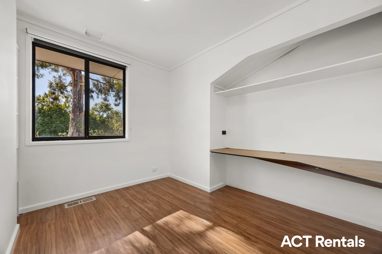 Additional image 6 of 17 Carleton Street, Kambah ACT 2902
