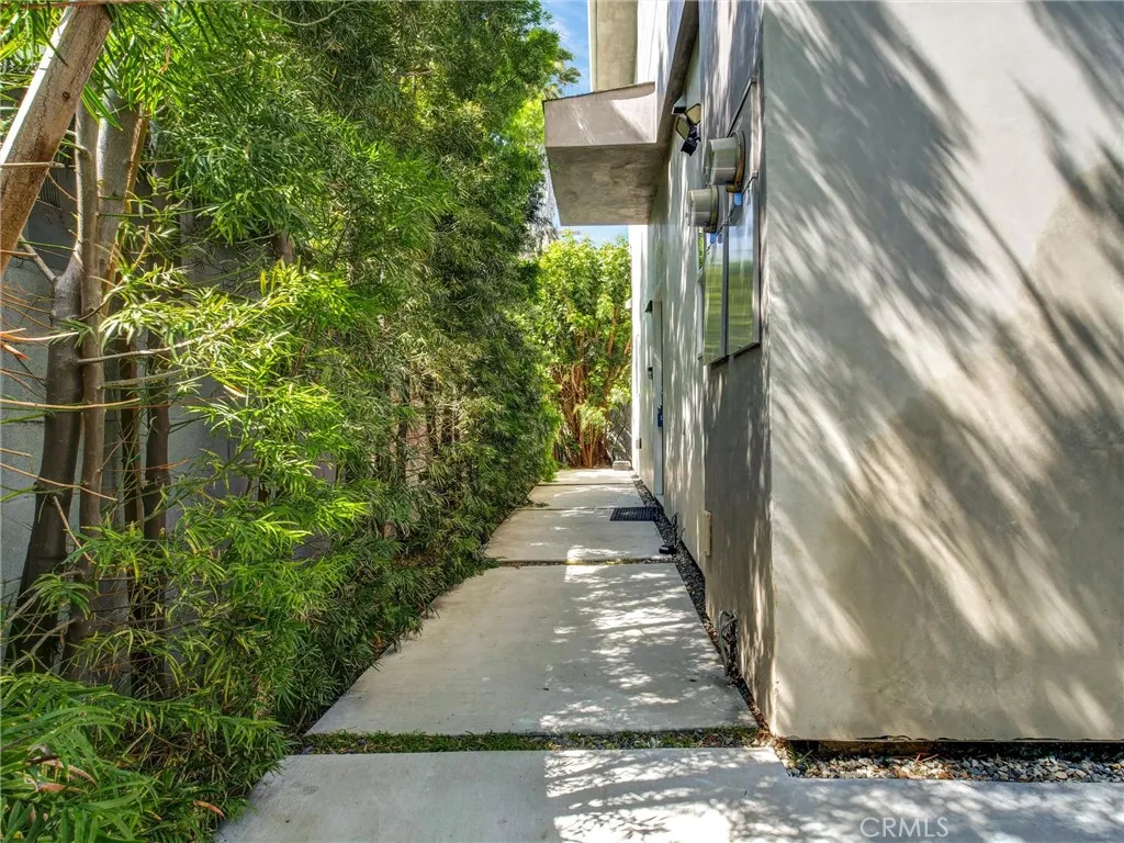 Additional image 33 of 2957 Midvale Ave, Los Angeles, CA 90064
