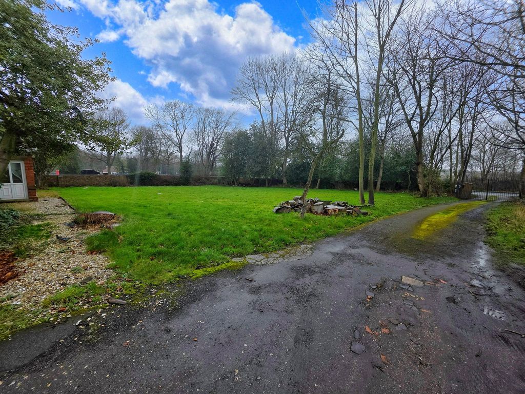 Additional image 36 of 5 bed detached house for saleLund Hill Lane, Royston, Barnsley S71