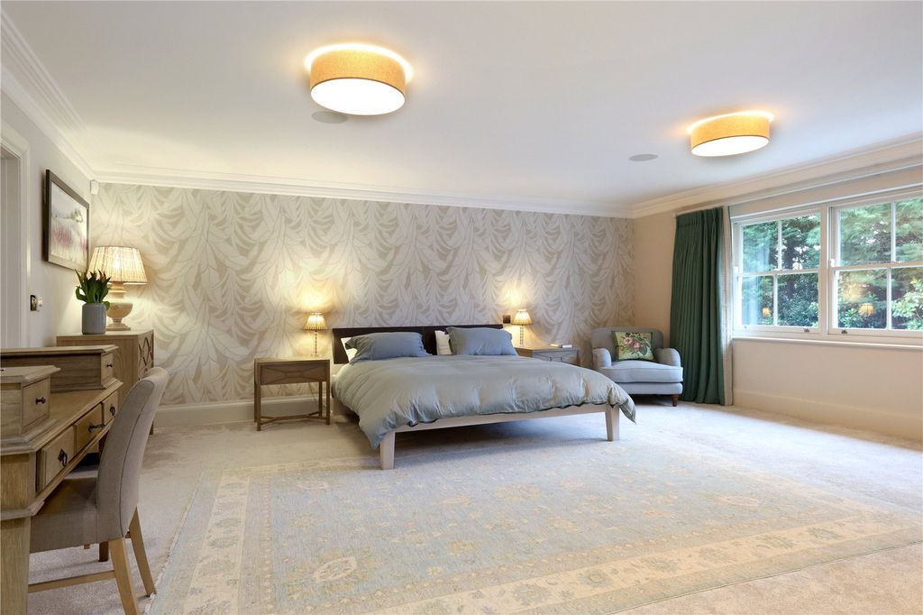 Additional image 12 of 6 bed detached house for saleGregories Farm Lane, Beaconsfield, Buckinghamshire HP9