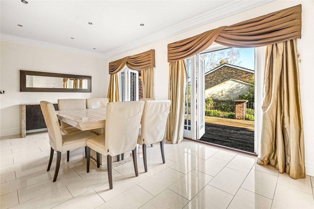 Additional image 3 of 5 bed detached house for saleQuinta Drive, Barnet EN5