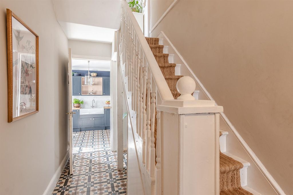 Additional image 21 of 4 bed terraced house for saleCastleland Street, Barry CF63