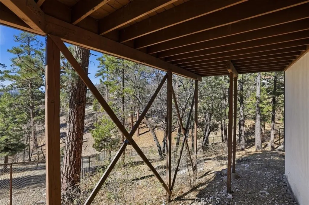 Additional image 39 of 1146 Ridge Rd, Fawnskin, CA 92333